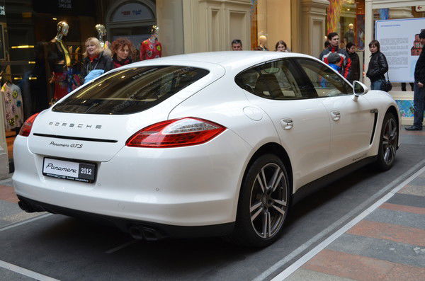 Снежная Снежная