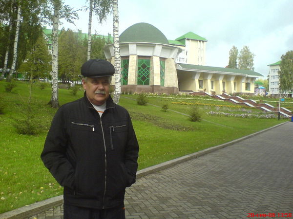 Виктор Кревер