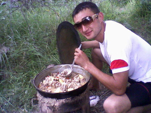 Пархат Саитов