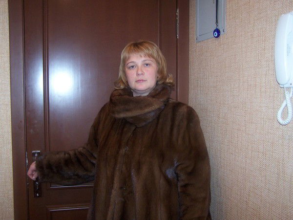 Лена Ялыжко