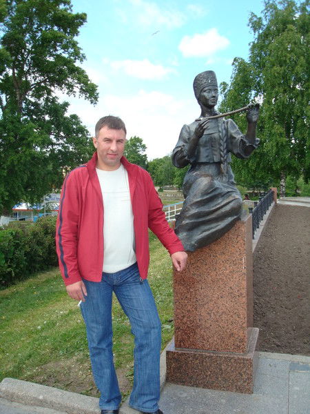 Олег Греханов