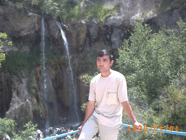 Адахамжон Тешабоев