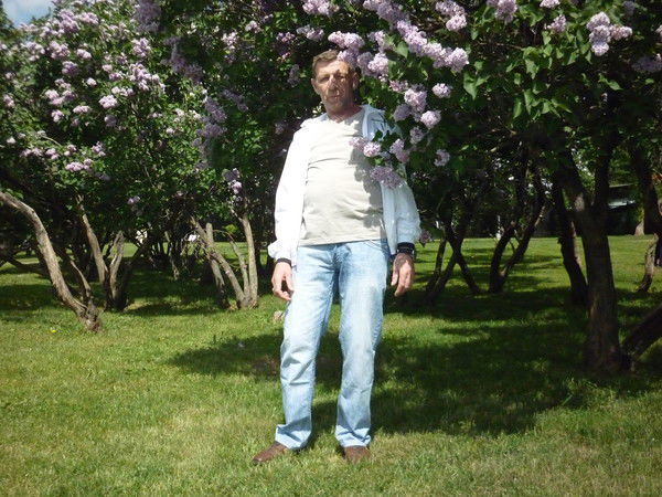 Анатолий ******