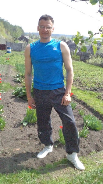 Денис Зонов