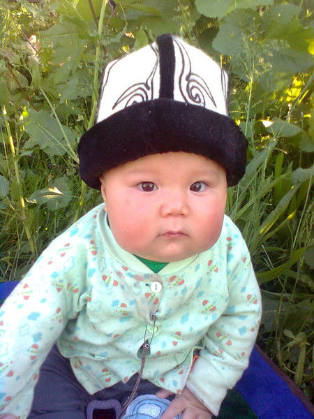 Умут Жээнкулова