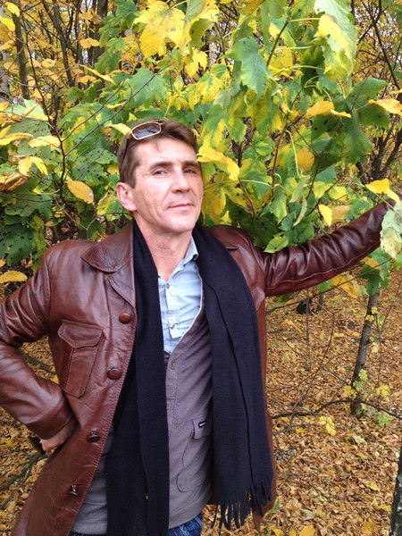 Виктор Бухер