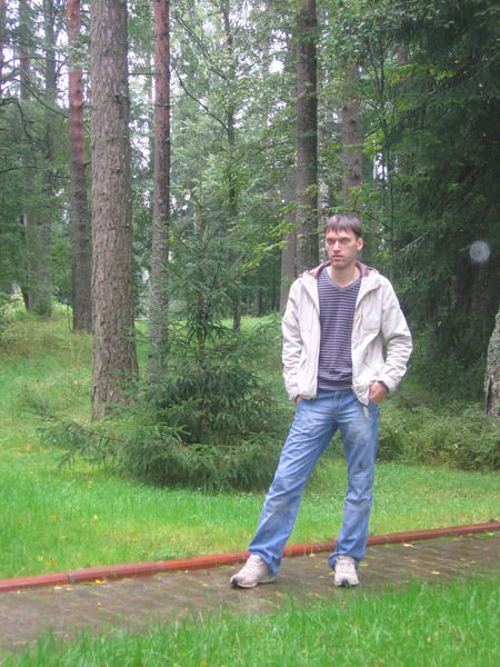 Денис Потапов