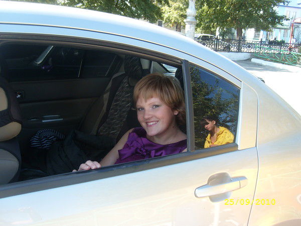 Юля Потапова