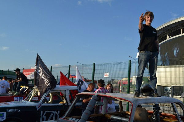 Олег Дамниди