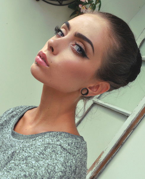 Яна Kопачинская