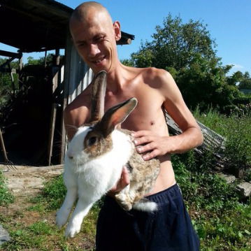 Андрей Степанов