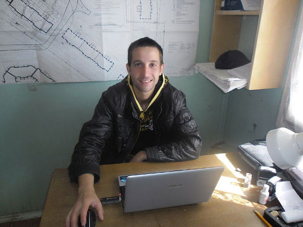 Александр Васильев