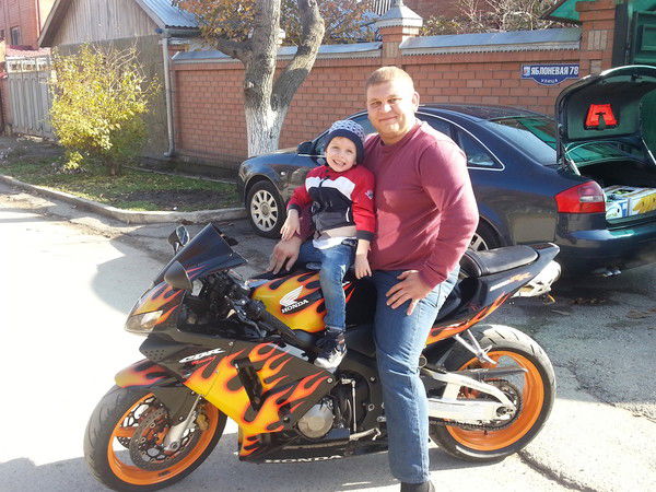 Борис Мешков