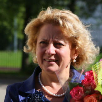 Елена Снегур