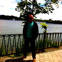 Владимир Леонов