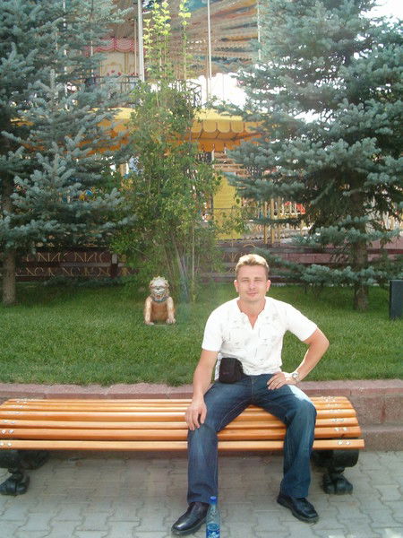 Андрей Баранов