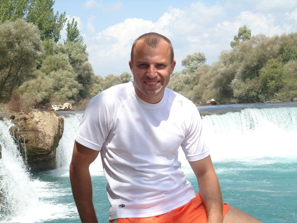 Дмитрий Иванов