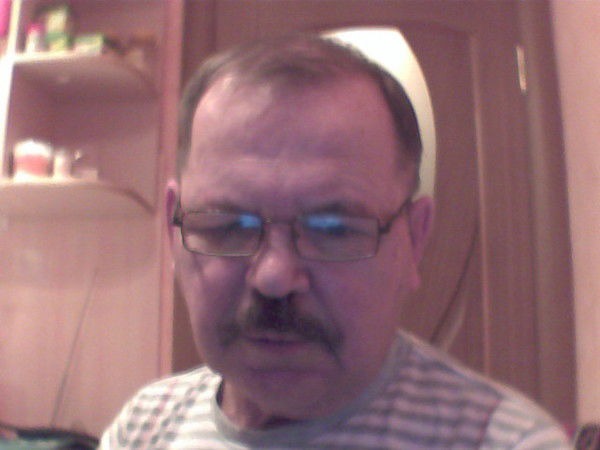 Юрий Захаров