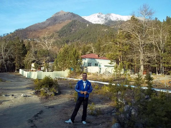 Денис Бабинин