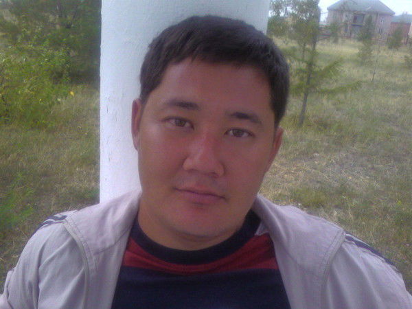 Берик Адилбек