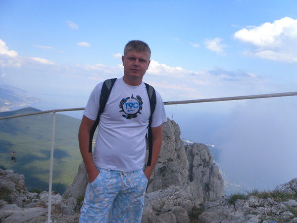 Неизвестно Неизвестно