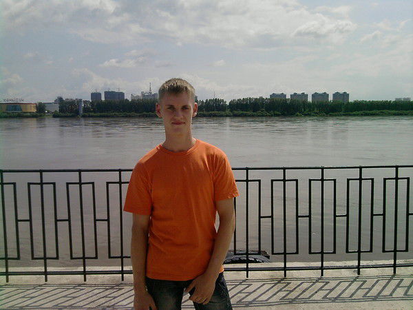 Слава Воронов