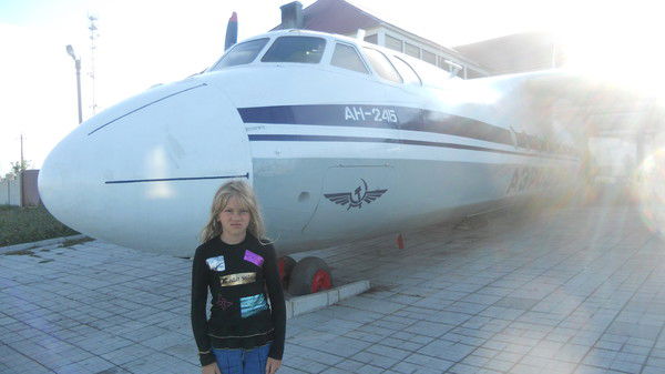 Лера Листахова