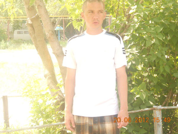 Макс Валерьевич