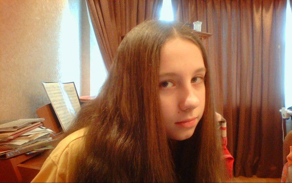 Лена Ускова