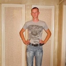 Слава Довгалюк