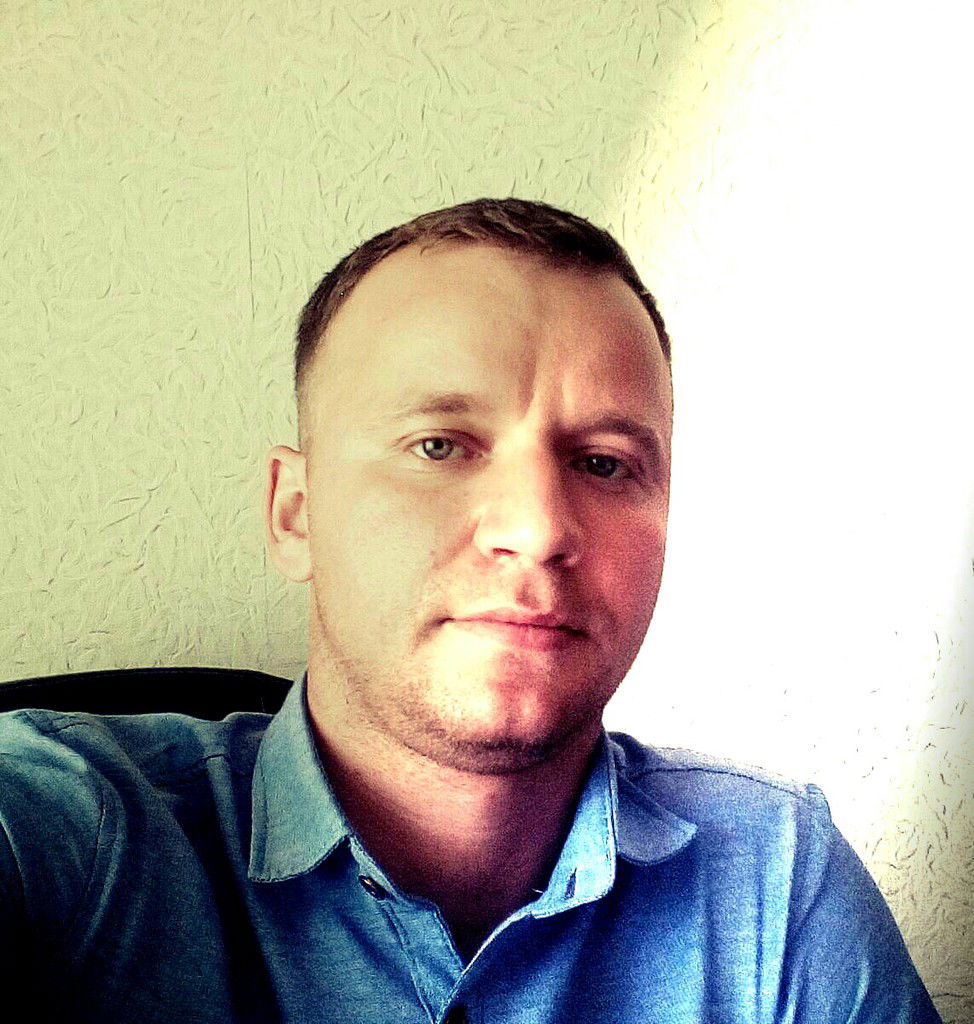 Артем Метра