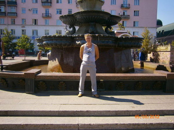 Олег Новиков