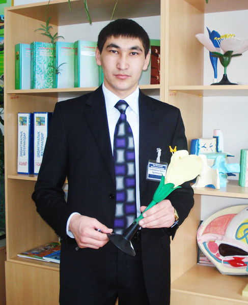 Nuraly Seidakhmetov