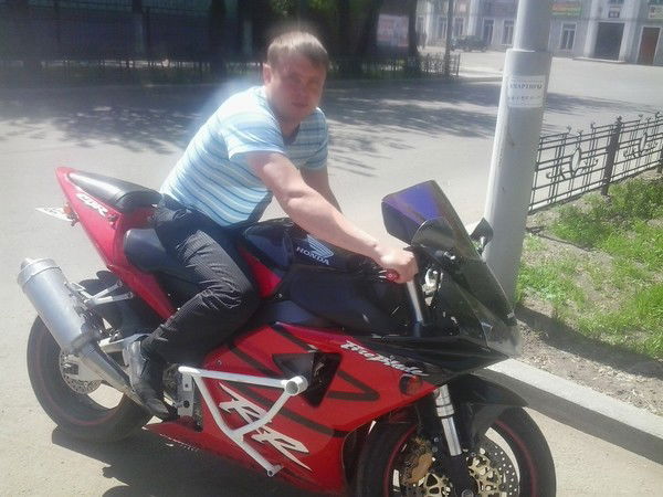 Виктор Духов