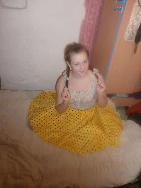 Леся Левина