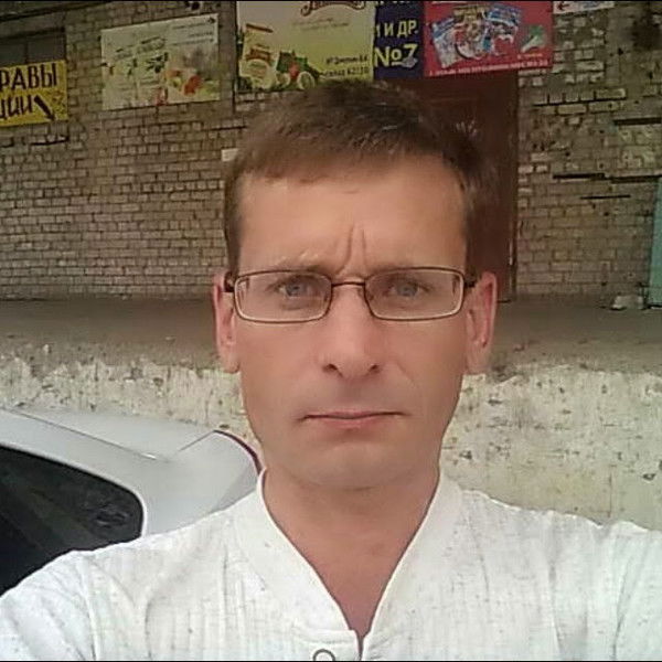 Сергей Глухов