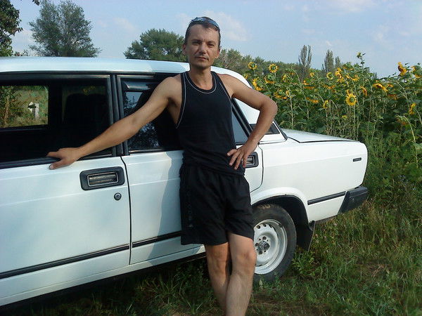 Олег Кузнецов