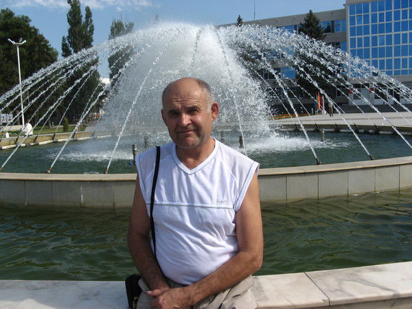 Артур Махмутов