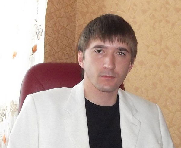 Саша Естехин