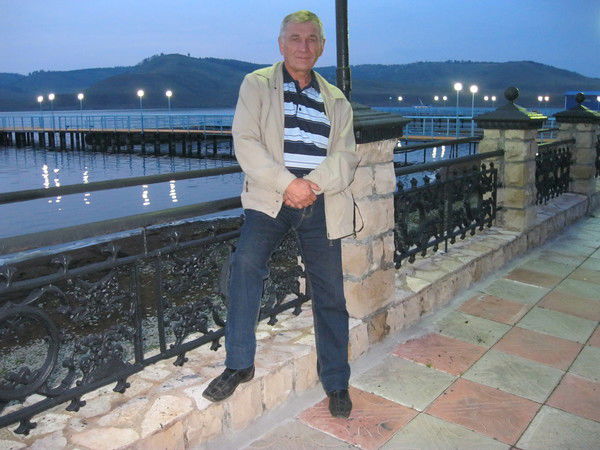 Юра Рыбаков