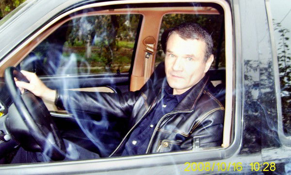 Александр Мирошниченко