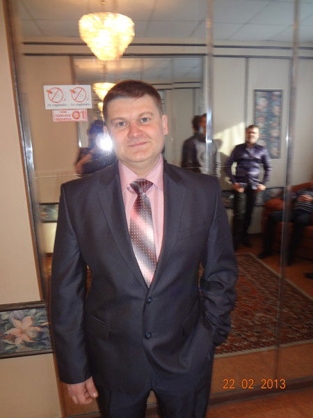 Александр Пешков