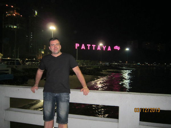 Александр Петраков