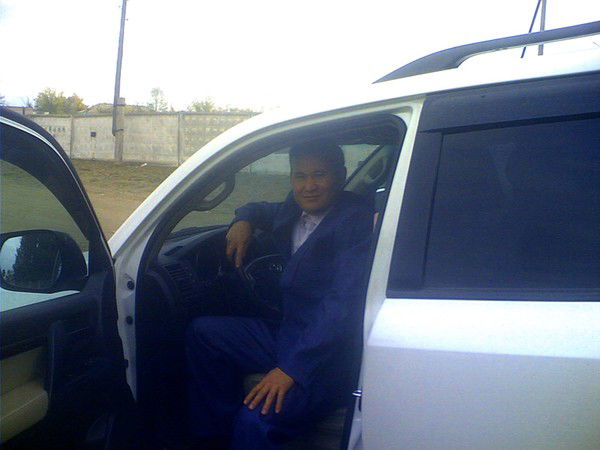 Рустам Саденов