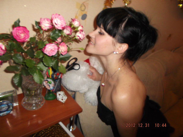 Елена Сахань