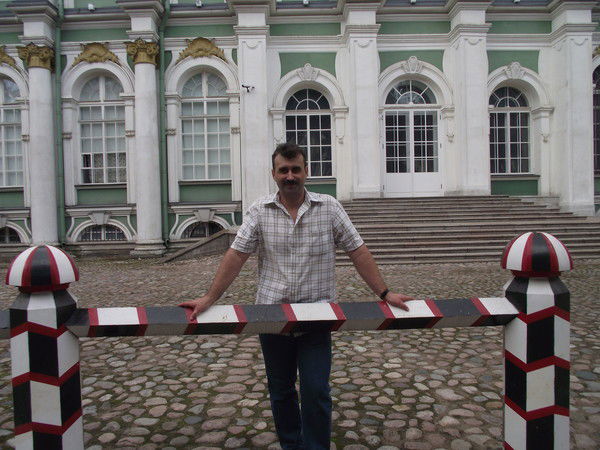 Неизвестно Неизвестно