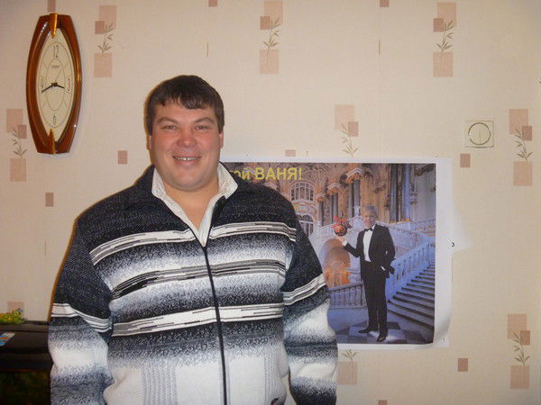 Андрей Коннов