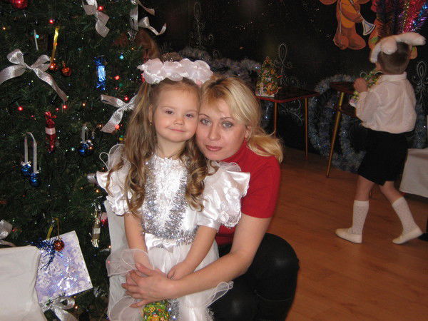 Елена Свеженцева