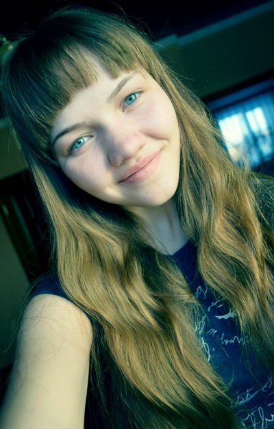 Женя Софронова