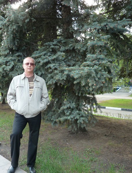 Владимир Мартынов